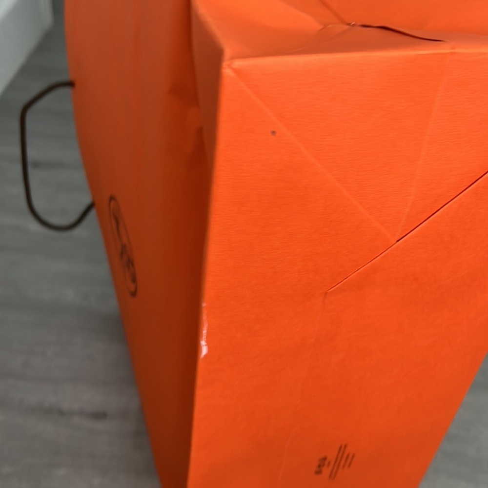 HERMES Extra Large Shopping/Gift Bag - Picture 6 of 6